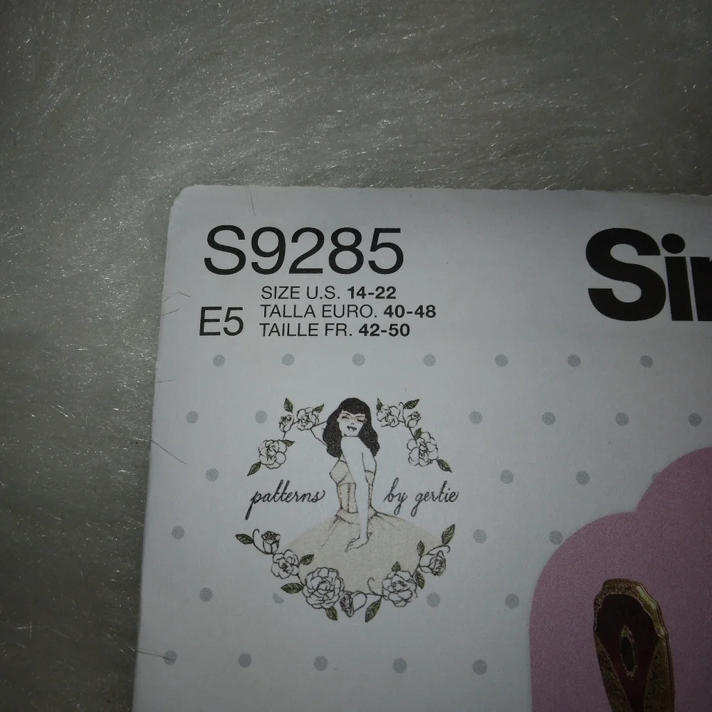 Simplicity s9285 sz